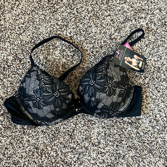 NWT - maidenform self expression bra 36A - Picture 1 of 3